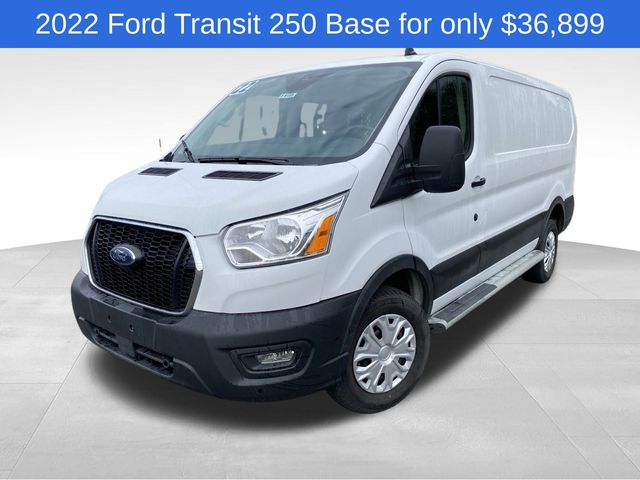 2022 Ford Transit Base