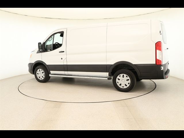 2022 Ford Transit Base