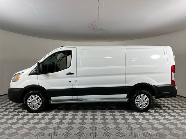 2022 Ford Transit Base