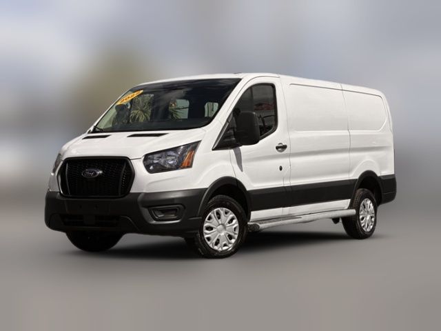 2022 Ford Transit Base