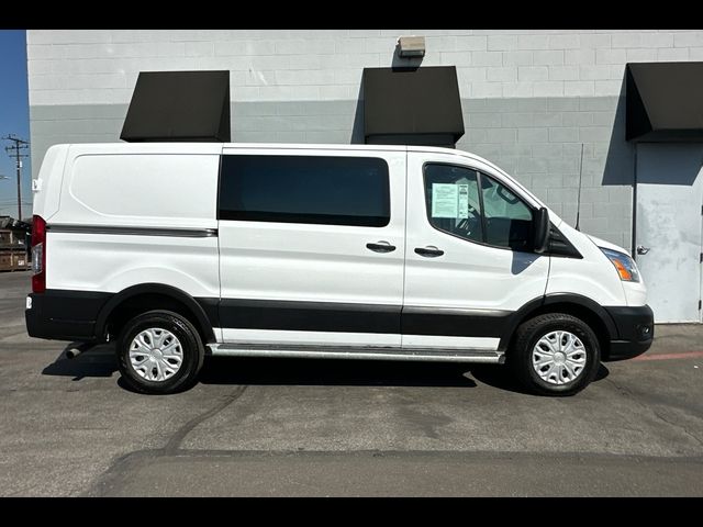 2022 Ford Transit Base