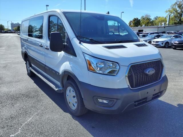 2022 Ford Transit Base