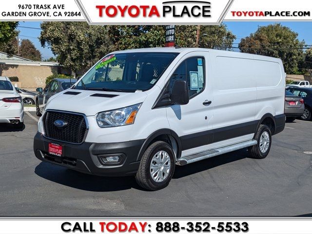 2022 Ford Transit Base