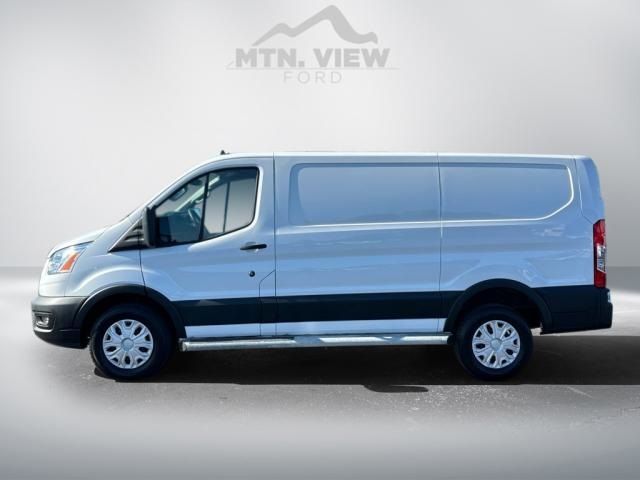 2022 Ford Transit Base