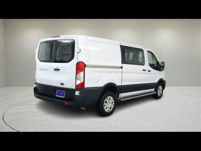 2022 Ford Transit Base