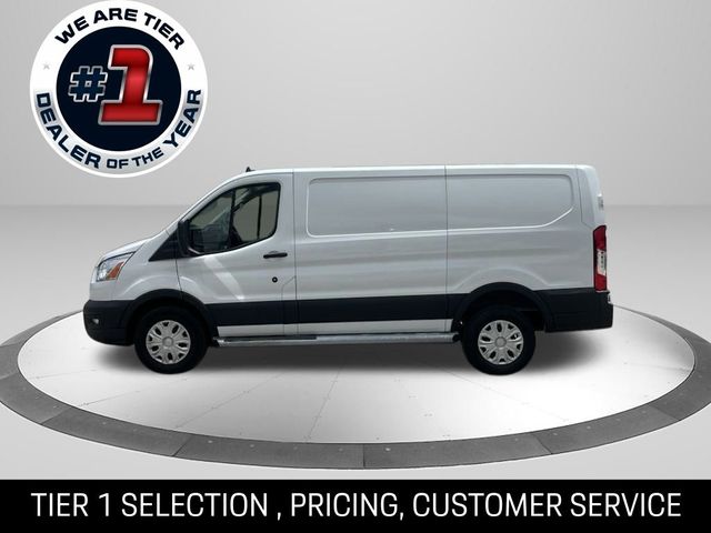 2022 Ford Transit Base