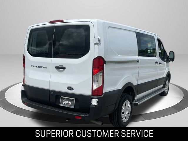 2022 Ford Transit Base