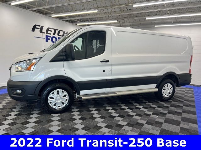 2022 Ford Transit Base