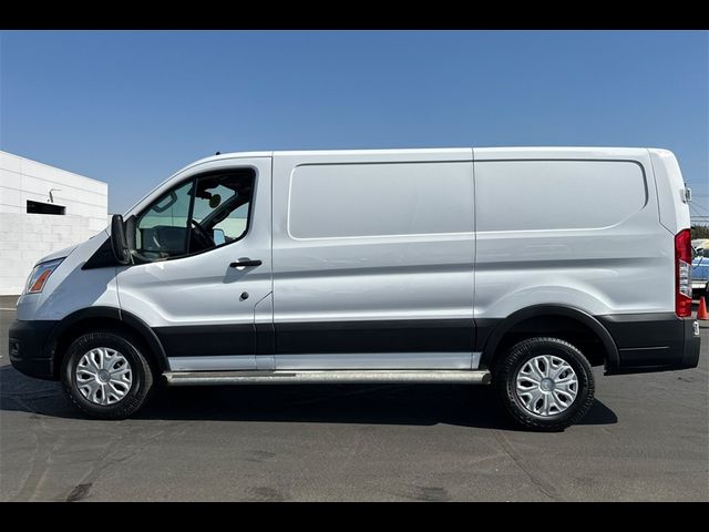 2022 Ford Transit Base