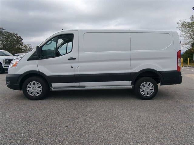 2022 Ford Transit Base