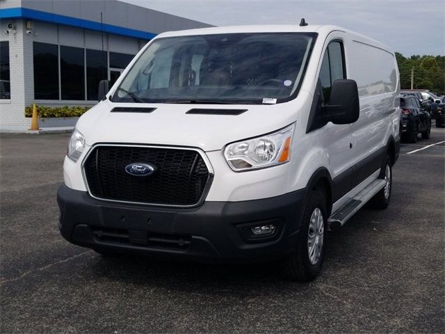 2022 Ford Transit Base