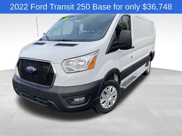 2022 Ford Transit Base