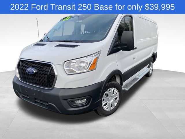 2022 Ford Transit Base