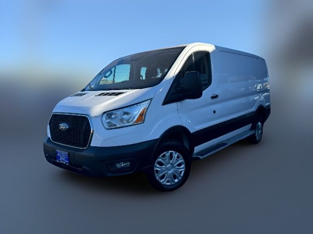 2022 Ford Transit Base