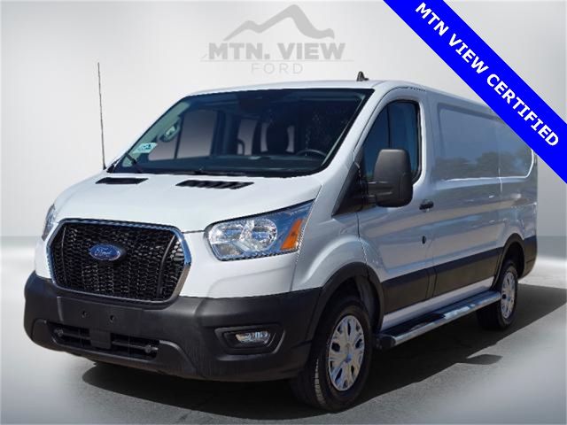 2022 Ford Transit Base