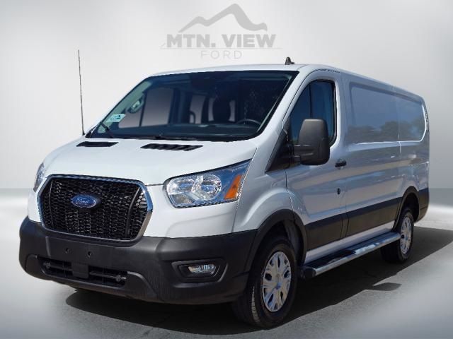 2022 Ford Transit Base