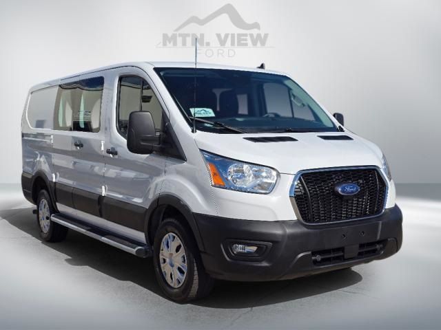 2022 Ford Transit Base