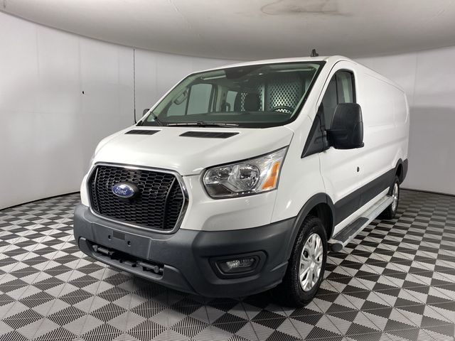 2022 Ford Transit Base