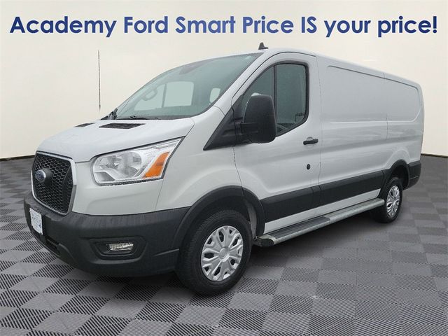 2022 Ford Transit Base