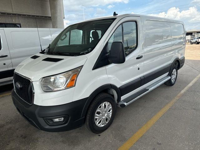 2022 Ford Transit Base