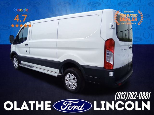 2022 Ford Transit Base