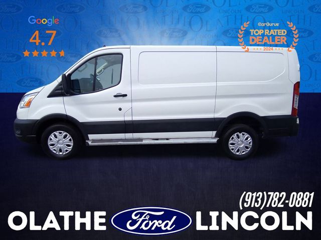 2022 Ford Transit Base