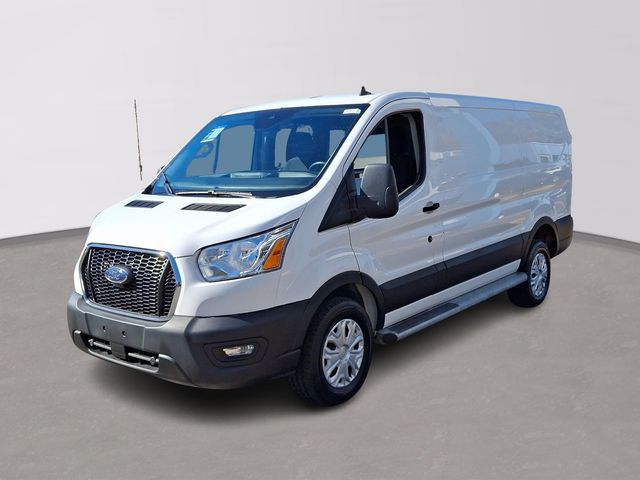 2022 Ford Transit Base