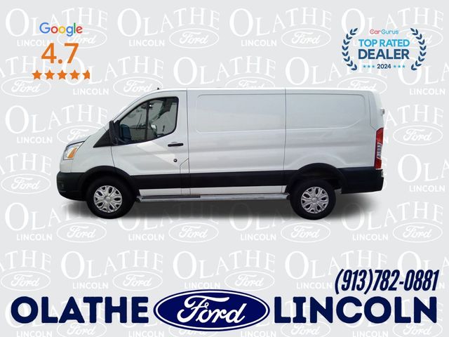 2022 Ford Transit Base