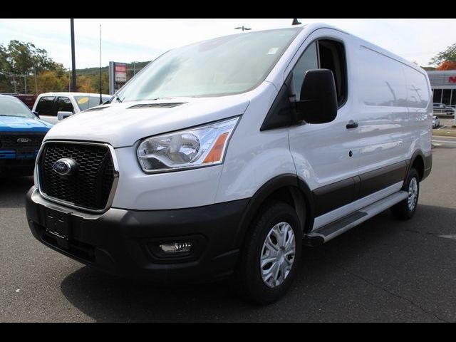 2022 Ford Transit Base