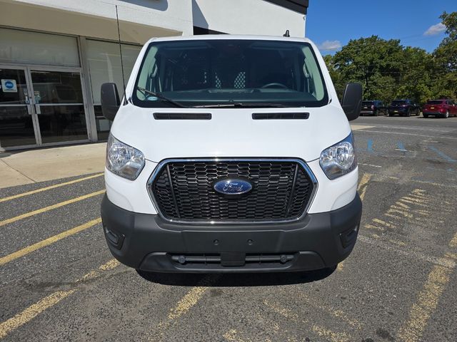 2022 Ford Transit Base