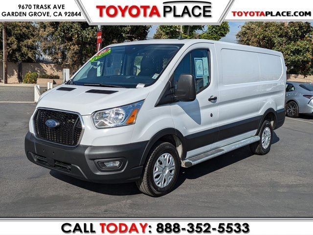 2022 Ford Transit Base