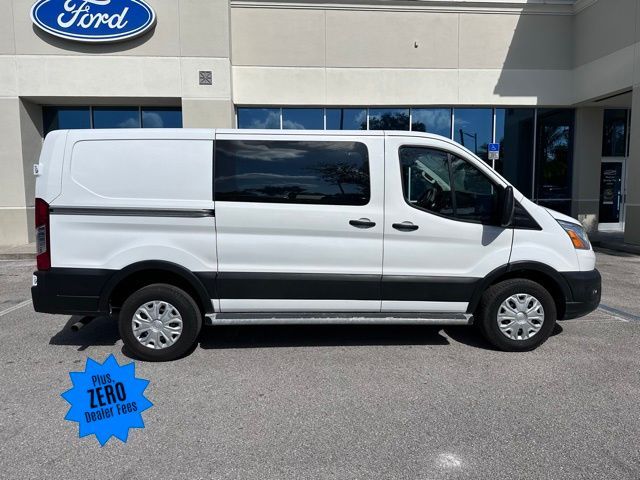 2022 Ford Transit Base