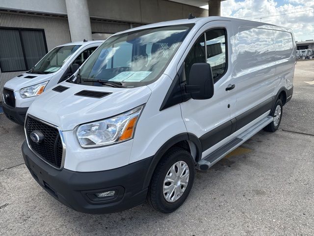 2022 Ford Transit Base