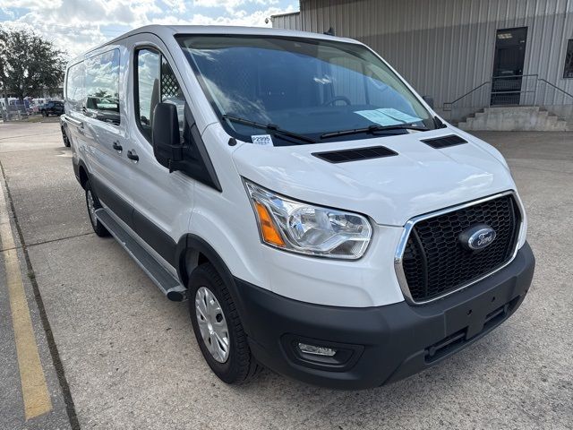 2022 Ford Transit Base