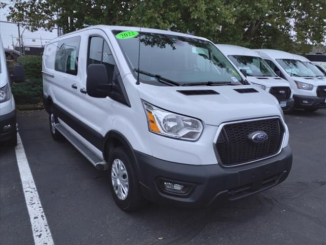 2022 Ford Transit Base