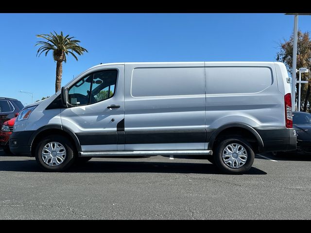 2022 Ford Transit Base