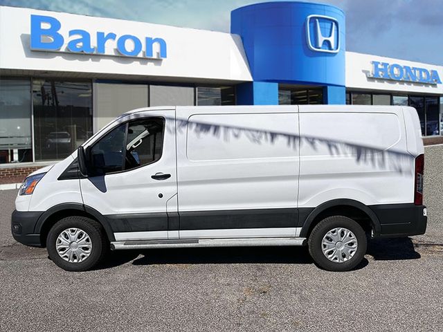 2022 Ford Transit Base