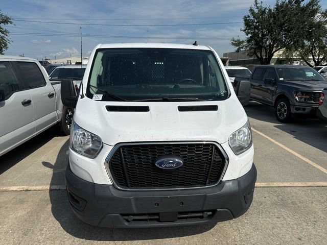 2022 Ford Transit Base