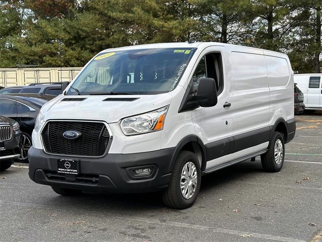 2022 Ford Transit Base