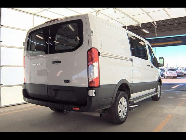 2022 Ford Transit Base