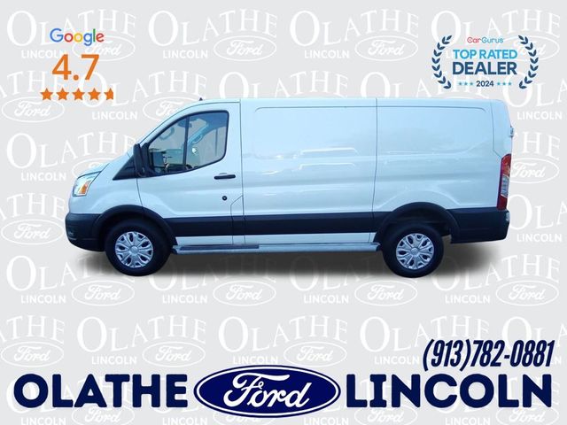 2022 Ford Transit Base