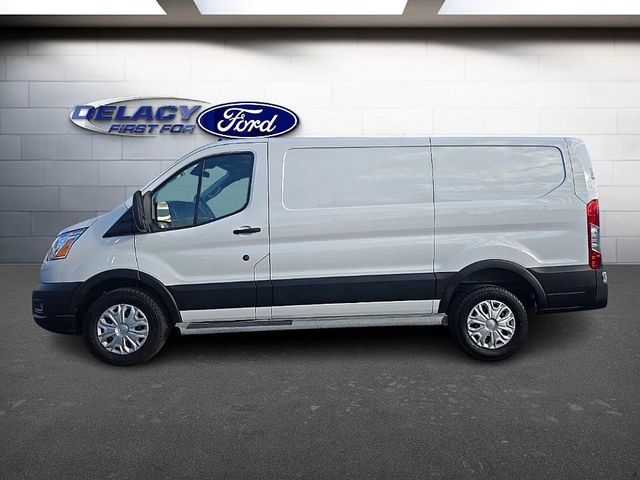 2022 Ford Transit Base