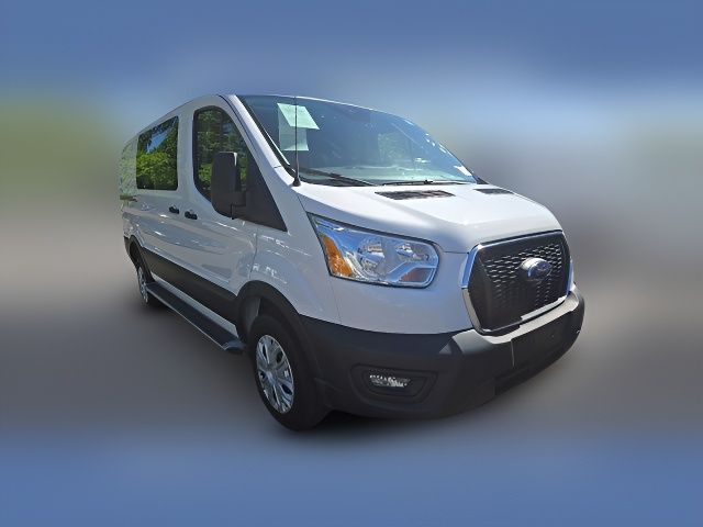 2022 Ford Transit Base