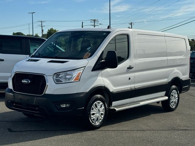 2022 Ford Transit Base