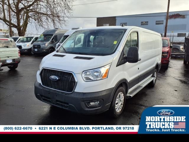 2022 Ford Transit Base