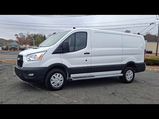 2022 Ford Transit Base