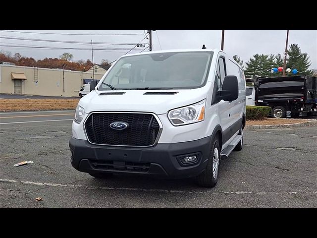 2022 Ford Transit Base