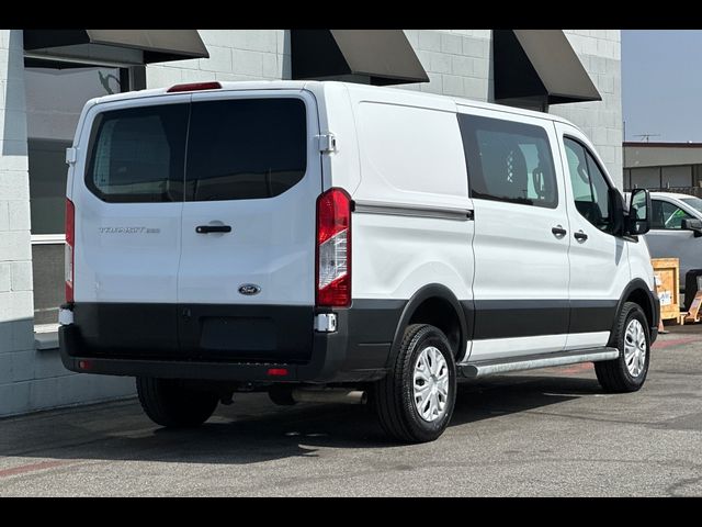 2022 Ford Transit Base