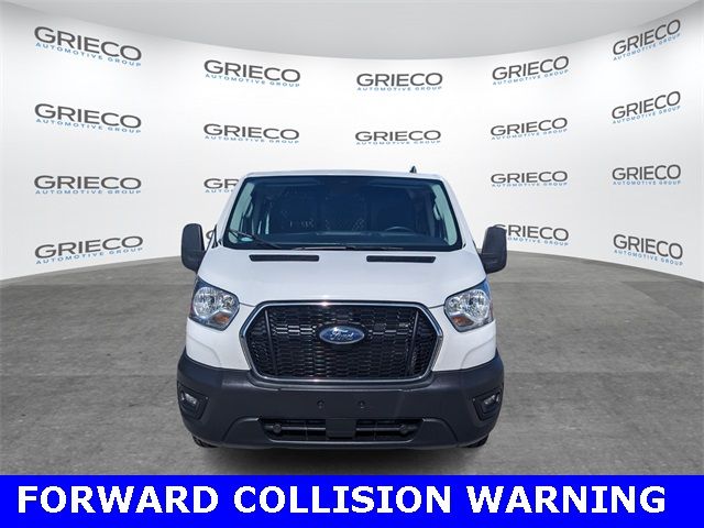 2022 Ford Transit Base