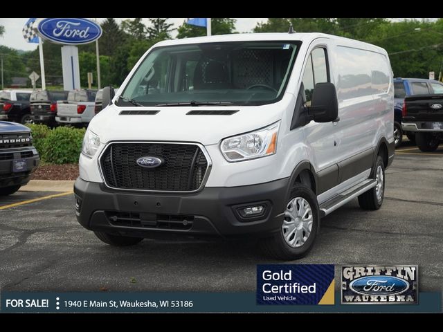 2022 Ford Transit Base